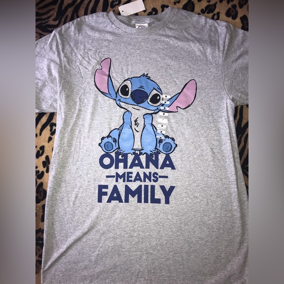 Stitch "Ohana Means Family" T-Shirt - Picture 2 of 4